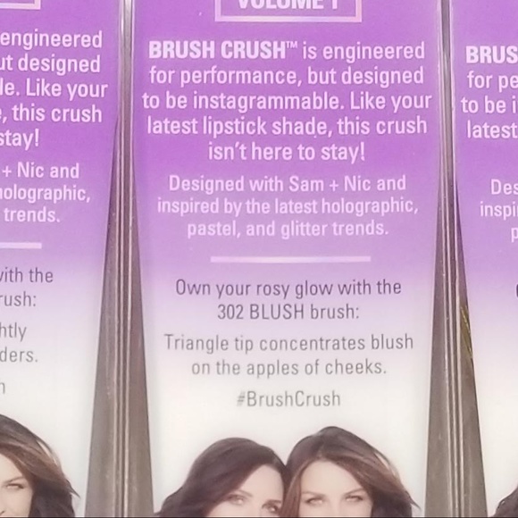 Real Techniques by Sam & Nic Face Brushes Lot of 5 - Picture 4 of 4